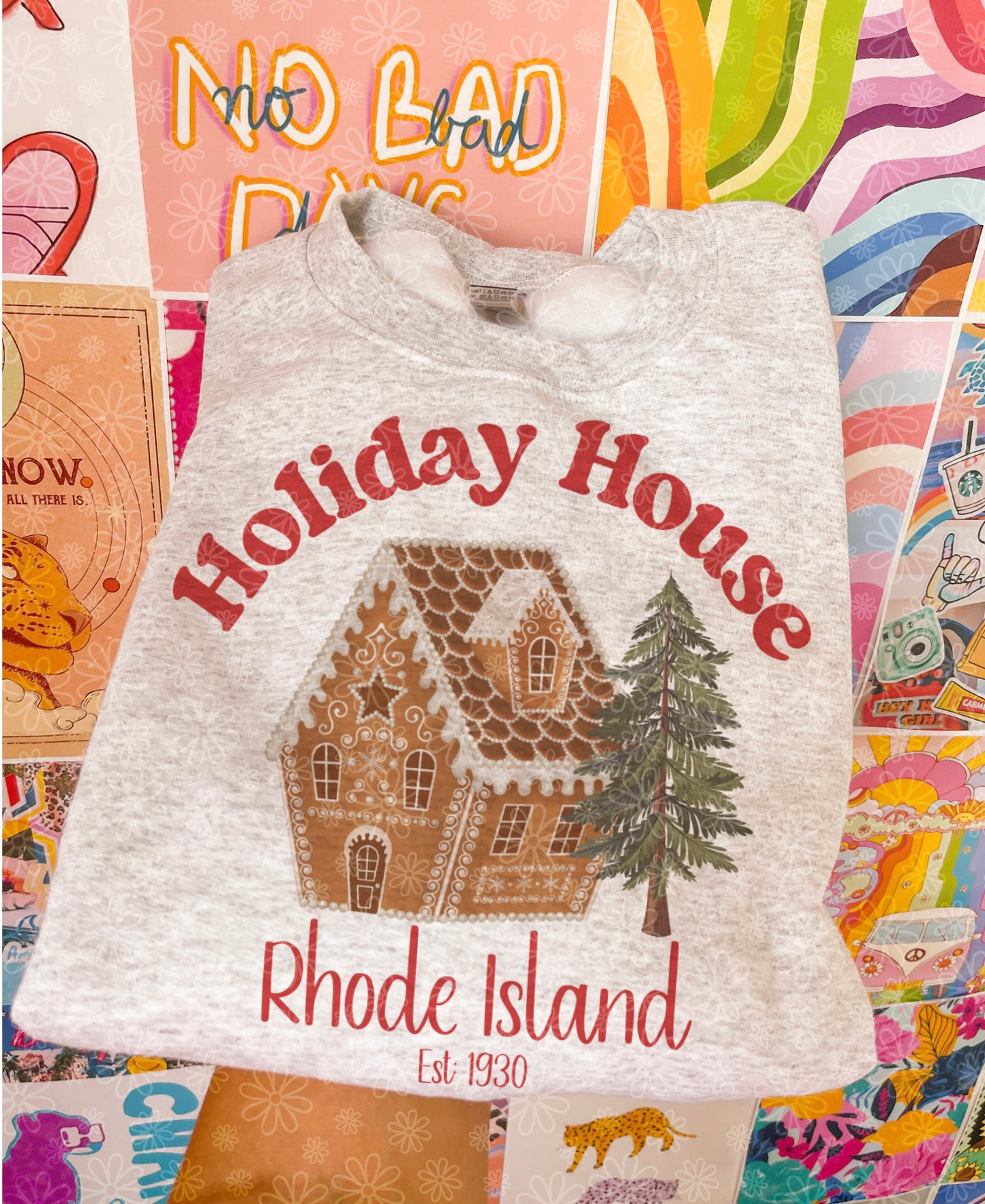 holiday house crewneck // PRE-ORDER