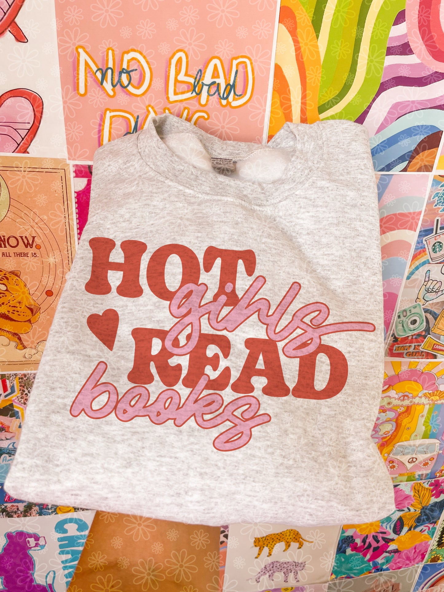 hot girls read books crewneck // PRE-ORDER