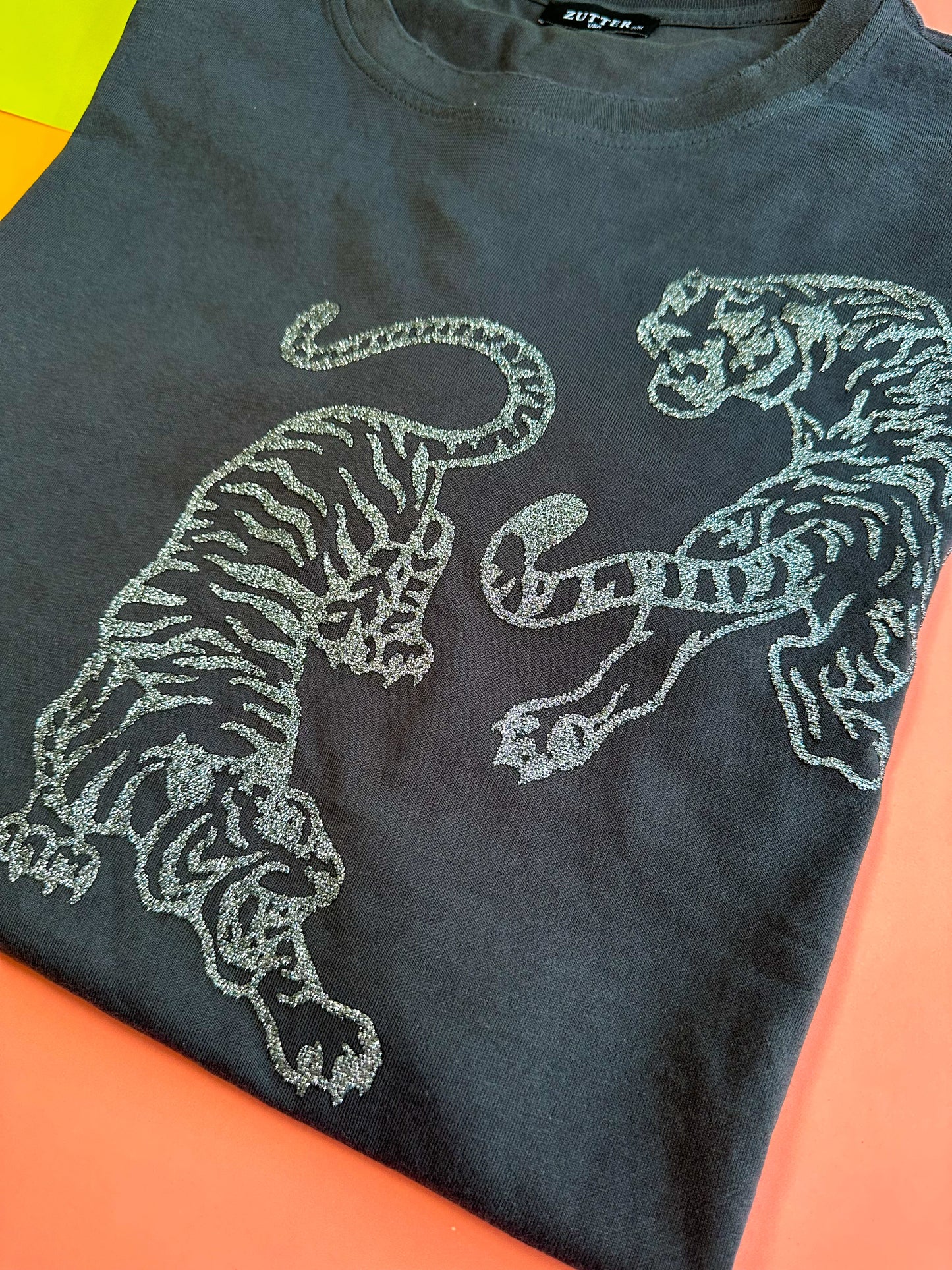 GLITTER' Gunmetal Tigers Vintage Graphic S/S Oversized Tee