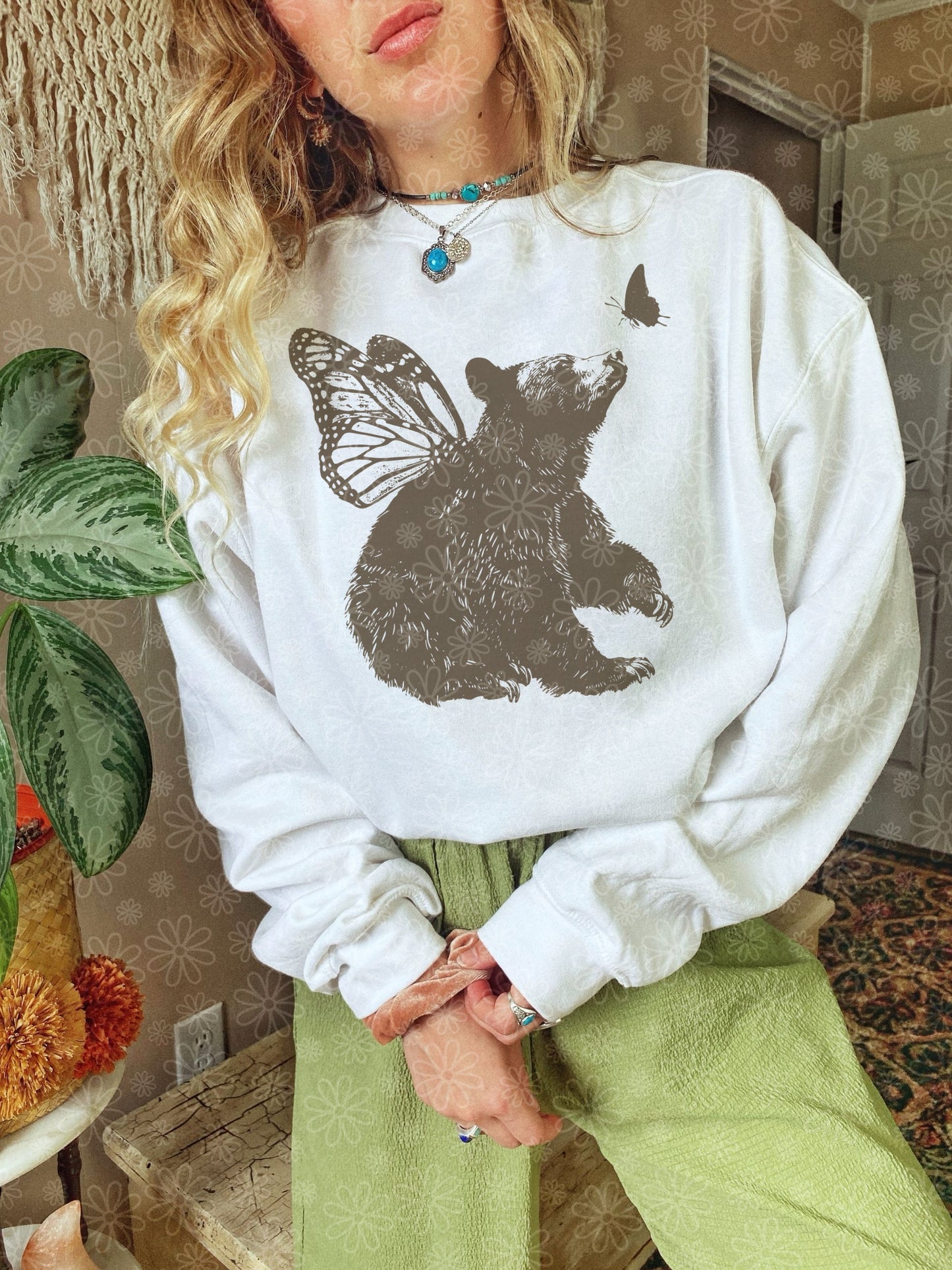 bear butterfly crewneck // PRE-ORDER