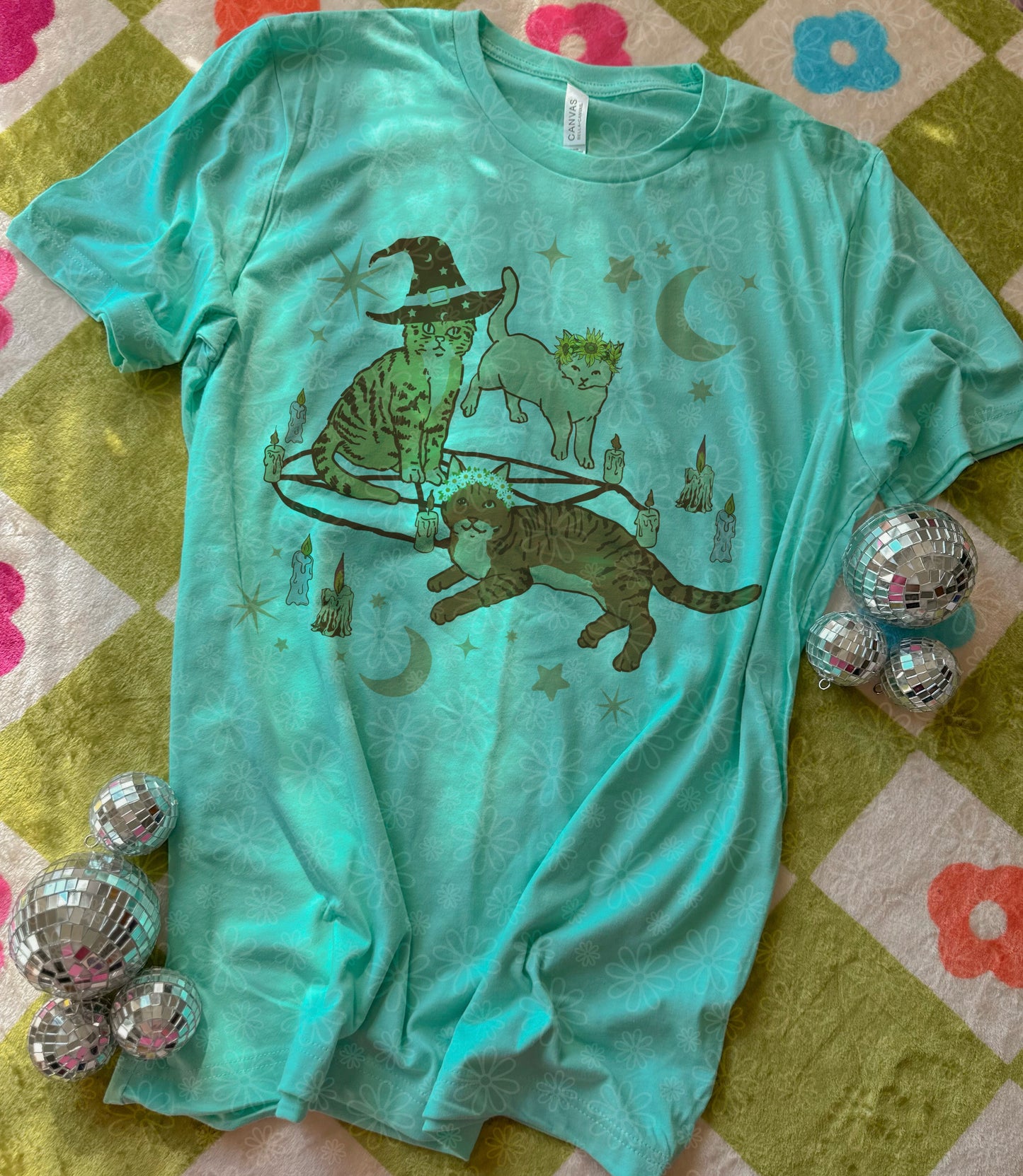 spooky kitties ADULT tee // PRE-ORDER