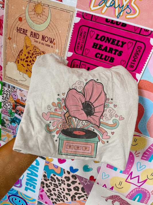 love record player KIDS tee // PRE-ORDER